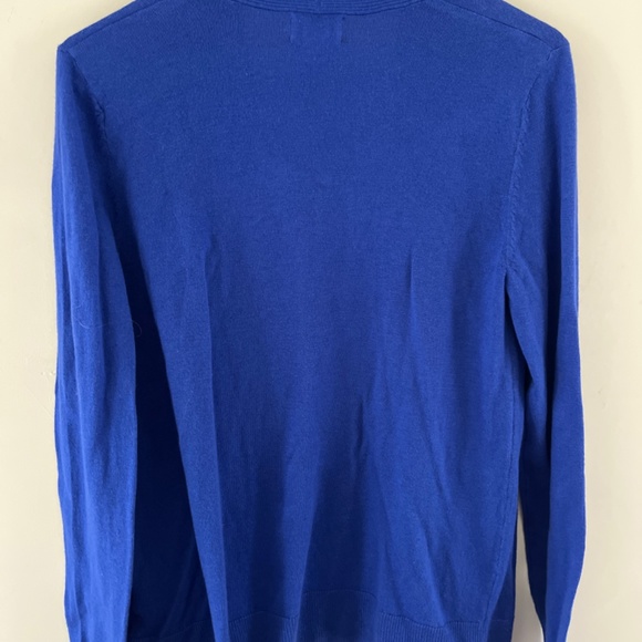 Sweater - Picture 4 of 4